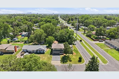 2919 64th Avenue N, Brooklyn Center, MN 55430 - Photo 21