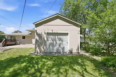 2919 64th Avenue N, Brooklyn Center, MN 55430 - Photo 11