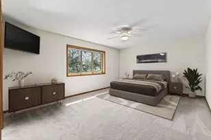 4696 Weston Hills Dr, Eagan, MN 55123 - Photo 35