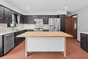 4936 Abbott Ave N, Brooklyn Center, MN 55429 - Photo 3