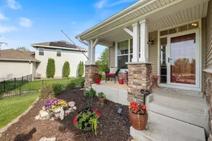 2442 Lacy Ln, Victoria, MN 55386 - Photo 5