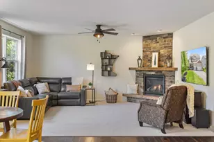 2442 Lacy Ln, Victoria, MN 55386 - Photo 15