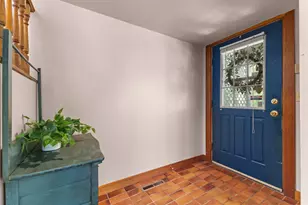 836 Minnehaha Ave W, Saint Paul, MN 55104 - Photo 5