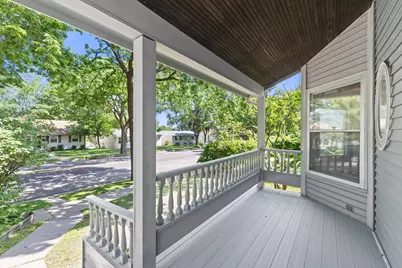836 Minnehaha Avenue W, Saint Paul, MN 55104 - Photo 3