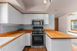836 Minnehaha Ave W, Saint Paul, MN 55104 - Photo 15