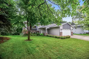 8320 Cooper Way, Inver Grove Heights, MN 55076 - Photo 1
