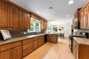 15623 Normandy Ln, Minnetonka, MN 55345 - Photo 11