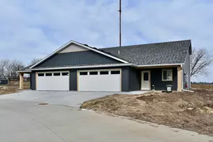 1151 Eagle Ln, Wabasha, MN 55981 - Photo 1