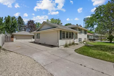 2841 115th Lane NW, Coon Rapids, MN 55433 - Photo 3