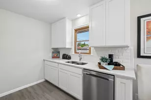 2203 Maryland Ave E, Saint Paul, MN 55119 - Photo 5