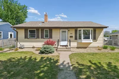 2203 Maryland Avenue E, Saint Paul, MN 55119 - Photo 1