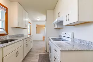 2843 Churchill St, Roseville, MN 55113 - Photo 15