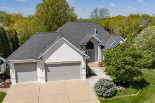 4085 Everest Ln N, Plymouth, MN 55446 - Photo 3