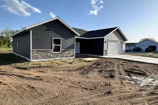 715 Cherry Ln, Perham, MN 56573 - Photo 9