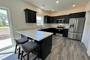 715 Cherry Ln, Perham, MN 56573 - Photo 3