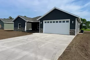 715 Cherry Ln, Perham, MN 56573 - Photo 3