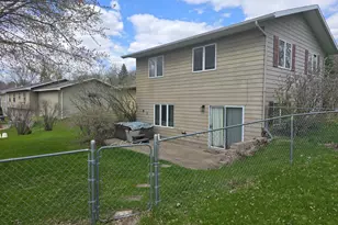 1333 Lori Ave, Detroit Lakes, MN 56501 - Photo 3
