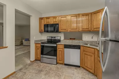 111 Imperial Drive W #101, West Saint Paul, MN 55118 - Photo 3