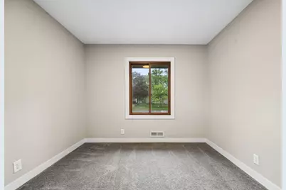 321 109th Avenue NW, Coon Rapids, MN 55448 - Photo 19