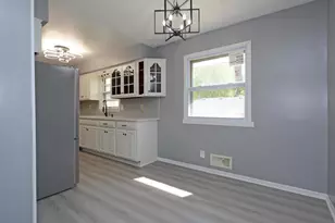 7500 Janell Ave N, Brooklyn Park, MN 55428 - Photo 9