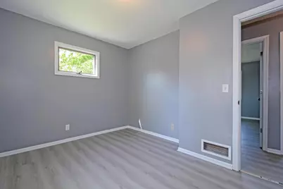 7500 Janell Avenue N, Brooklyn Park, MN 55428 - Photo 19