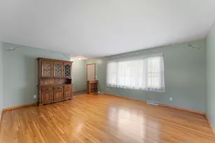 5812 Boone Ave N, New Hope, MN 55428 - Photo 3