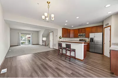 1957 Commonwealth Boulevard #4, Chanhassen, MN 55317 - Photo 15