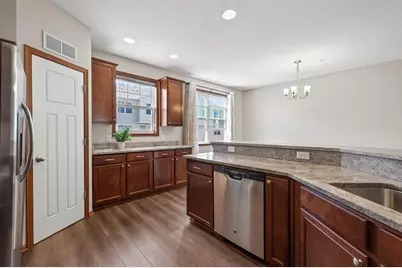 1957 Commonwealth Boulevard #4, Chanhassen, MN 55317 - Photo 19