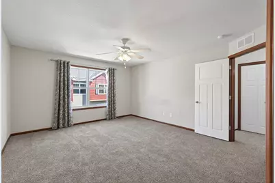 1957 Commonwealth Boulevard #4, Chanhassen, MN 55317 - Photo 25