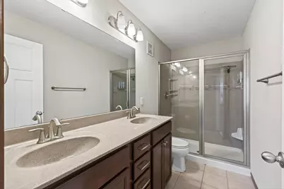 1957 Commonwealth Boulevard #4, Chanhassen, MN 55317 - Photo 23