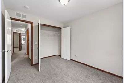 1957 Commonwealth Boulevard #4, Chanhassen, MN 55317 - Photo 39