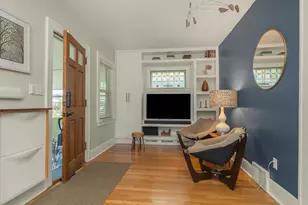 3323 Buchanan St NE, Minneapolis, MN 55418 - Photo 9