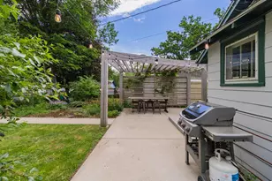3323 Buchanan St NE, Minneapolis, MN 55418 - Photo 41