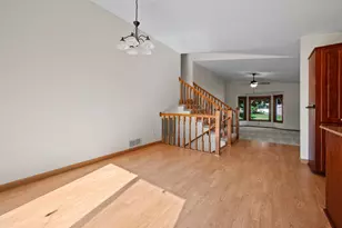 13924 W Preserve Blvd, Burnsville, MN 55337 - Photo 11