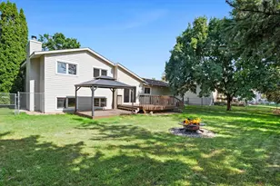 13924 W Preserve Blvd, Burnsville, MN 55337 - Photo 39