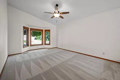 13924 W Preserve Boulevard, Burnsville, MN 55337 - Photo 13