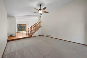 13924 W Preserve Blvd, Burnsville, MN 55337 - Photo 15