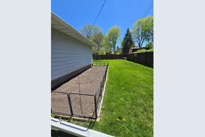 2908 Roosevelt Street NE, Saint Anthony, MN 55418 - Photo 7