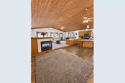 2908 Roosevelt Street NE, Saint Anthony, MN 55418 - Photo 5