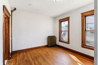 990 Como Place, Saint Paul, MN 55103 - Photo 7