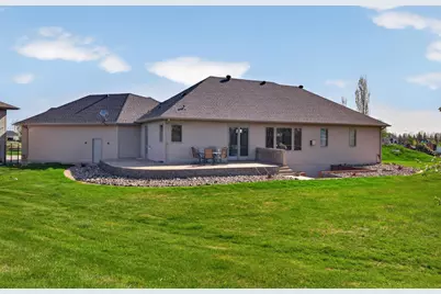 7620 Adelman Drive, Horace, ND 58047 - Photo 13