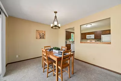 15769 Hayes Trail, Apple Valley, MN 55124 - Photo 5