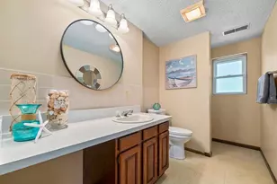 15769 Hayes Trail, Apple Valley, MN 55124 - Photo 23