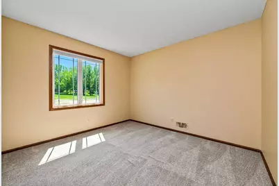 15769 Hayes Trail, Apple Valley, MN 55124 - Photo 9
