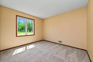 15769 Hayes Trail, Apple Valley, MN 55124 - Photo 9