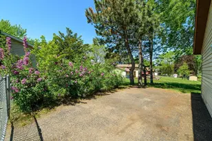 15769 Hayes Trail, Apple Valley, MN 55124 - Photo 37