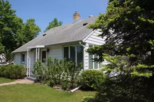 102 22nd Ave S, Saint Cloud, MN 56301 - Photo 1