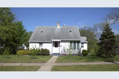 102 22nd Avenue S, Saint Cloud, MN 56301 - Photo 1