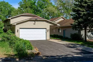 5211 6th St NE, Columbia Heights, MN 55421 - Photo 3