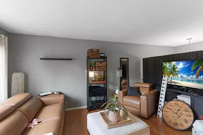 10397 Balsam Lane, Eden Prairie, MN 55347 - Photo 5